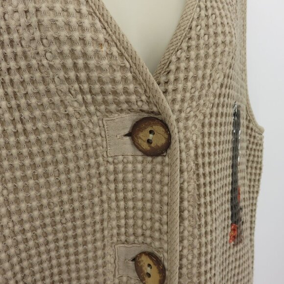 Phoenix Conexion Women Large Puckered Beige Hand Painted Sleeveless Button Vest - Picture 3 of 11